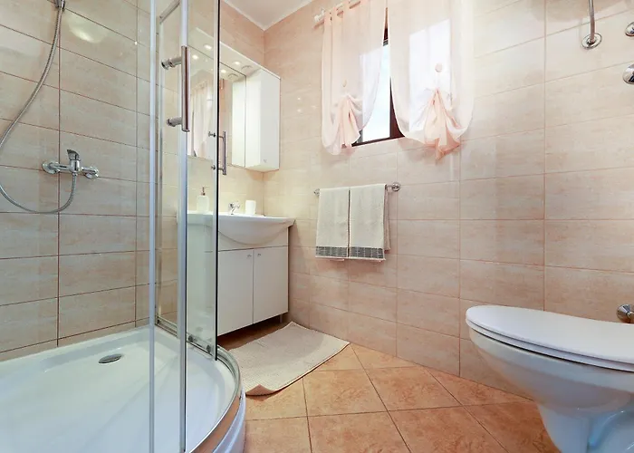 Apartment Svoboda *