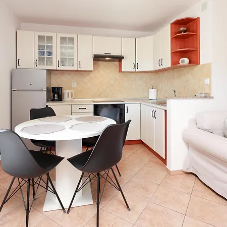 Svoboda * Silo (Krk)