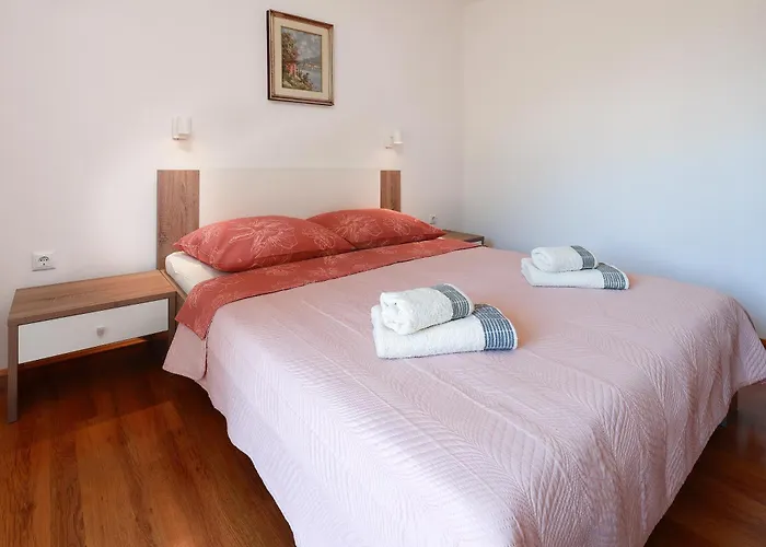 Svoboda 公寓 Šilo