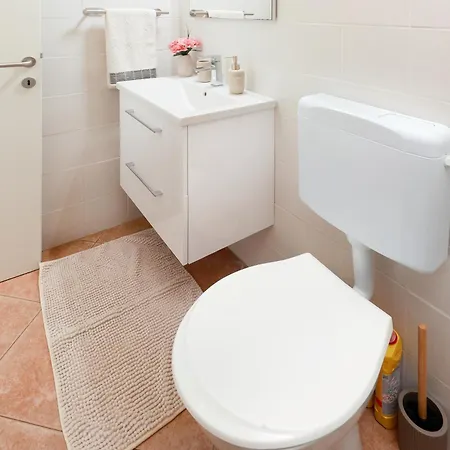 Svoboda Apartmán *